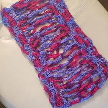 Load image into Gallery viewer, Springtime Crop Overlay Crochet Kit