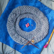 Load image into Gallery viewer, Better Hair Baggy Beanie Knit Pattern