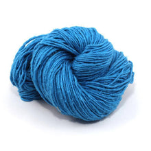 Load image into Gallery viewer, Silk Mer-Slippers Crochet Kit