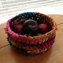 Load image into Gallery viewer, Ribbon Nesting Basket Pattern