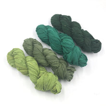 Load image into Gallery viewer, Ombre Chiffon Pillow Kit