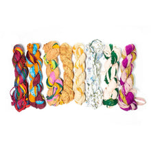 Load image into Gallery viewer, 30 Minute Arm Knit Scarf Kit
